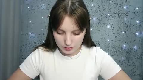 Leonaalove online show from December 2025 10:42:01 AM