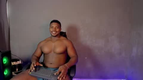 Snapshot of leonardo_jones1 chatting on April 2026 10:51:02 PM Leandro jones online show from April 2026 10:51:02 PM