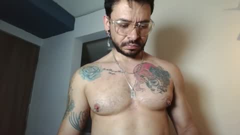 Snapshot of leondevereda_ chatting on December 2025 12:38:02 AM Len online show from December 2025 12:38:02 AM