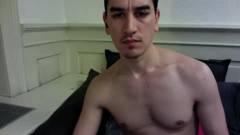 Snapshot of leonel_9 chatting on February 2026 03:25:01 AM leonel_9 online show from February 2026 03:25:01 AM