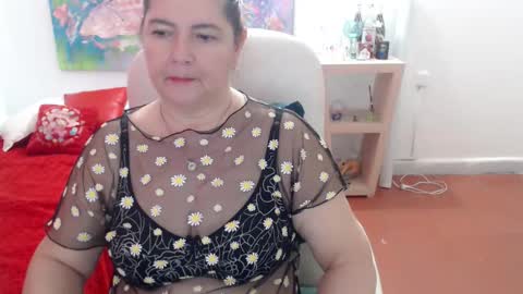 leonela   online show from February 2026 02:29:01 PM