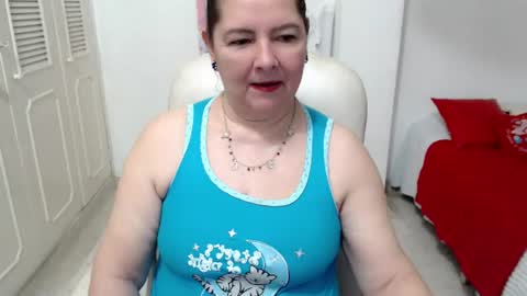 leonela   online show from June 2026 11:09:02 PM