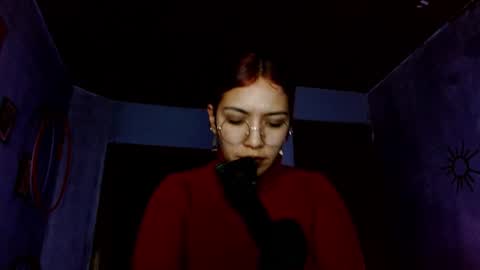 leonela  online show from September 2025 12:14:01 AM