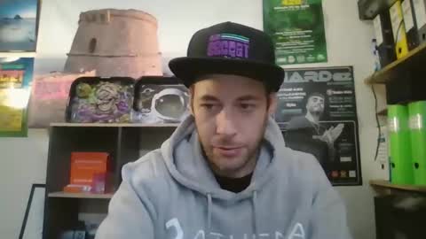 Snapshot of leonidascum chatting on November 2025 11:54:02 AM leonidascum online show from November 2025 11:54:02 AM