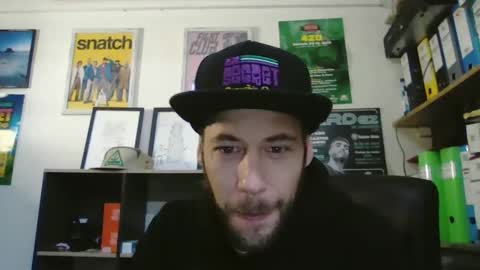 leonidascum online show from February 2026 09:19:02 AM