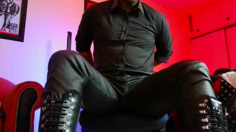 Snapshot of leonnardojaramillo chatting on September 2025 04:06:02 PM Lenardo jaramillo online show from September 2025 04:06:02 PM