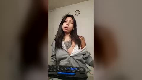 leonorfox online show from July 2026 10:50:02 PM