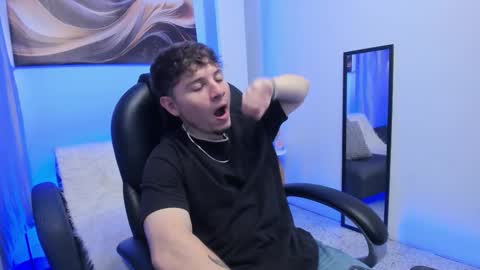 Leo  online show from March 2026 04:06:02 AM