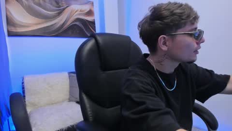 Leo  online show from March 2026 04:18:01 AM