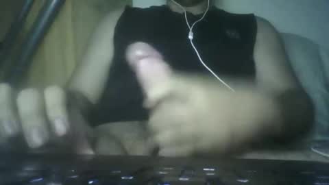 Snapshot of leoonel_95 chatting on November 2025 02:34:02 PM leoonel_95 online show from November 2025 02:34:02 PM