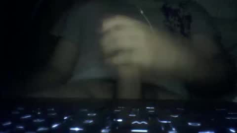 leoonel_95 online show from March 2026 04:40:01 AM