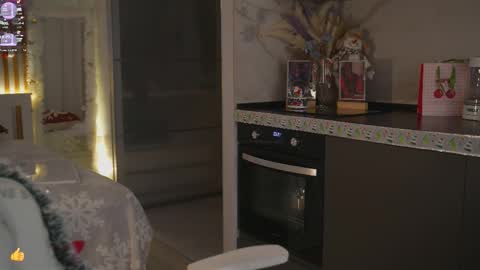 Snapshot of leoramallis chatting on January 2026 05:26:02 PM Leora online show from January 2026 05:26:02 PM