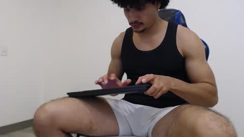 Snapshot of leostorm25 chatting on May 2026 01:33:02 AM leostorm25 online show from May 2026 01:33:02 AM