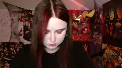 little secret online show from October 2025 06:09:01 AM