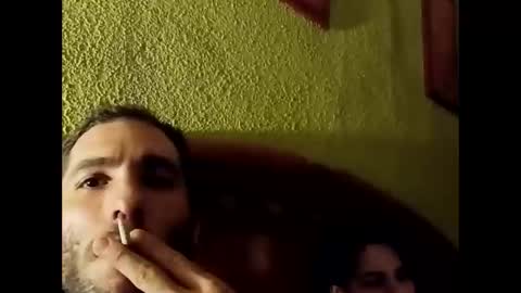 Snapshot of lerida82 chatting on November 2025 09:37:02 PM Partycouple online show from November 2025 09:37:02 PM