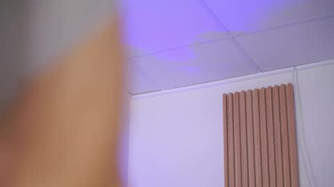 Jessie online show from February 2025 07:44:01 AM