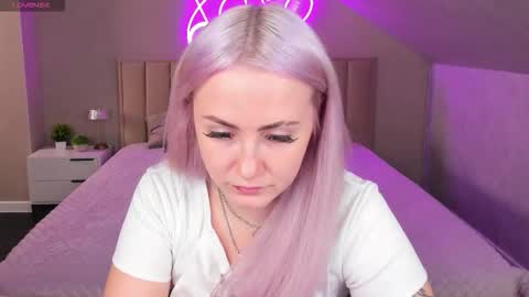 Joyce online show from October 2025 09:21:01 AM