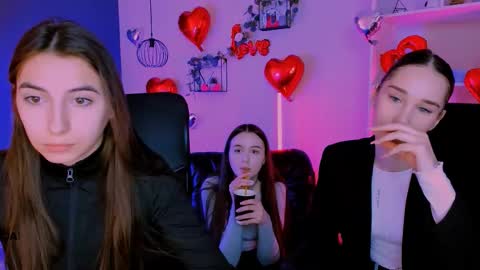 leslie_bird online show from March 2026 09:59:02 AM