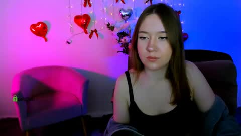 leslie_bird online show from May 2026 09:03:01 AM