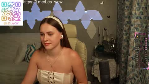 Snapshot of lesliekorfs chatting on November 2025 10:20:02 PM LeslieKorfs online show from November 2025 10:20:02 PM