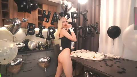 Hi my name is Lessy I am 18 years old. Im new here but I really like making new acquaintances online show from May 2026 10:39:01 PM