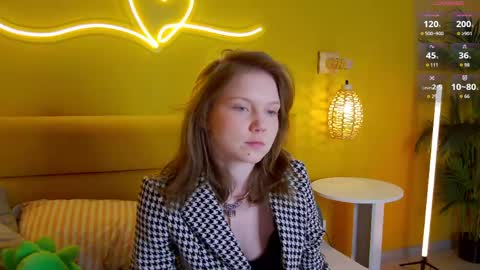 Lessy online show from April 2026 03:37:01 AM