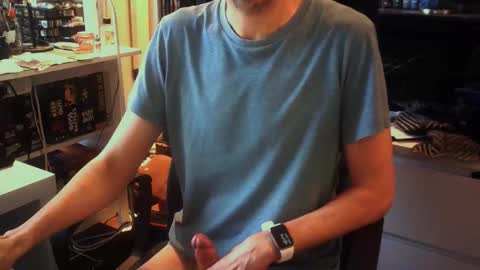 Snapshot of lestat_82 chatting on November 2025 03:11:01 PM Vampiro Diurno online show from November 2025 03:11:01 PM