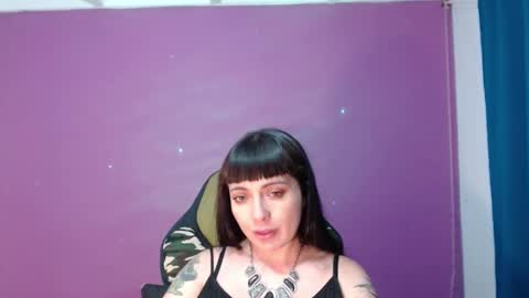 Snapshot of lestatdlion chatting on December 2024 01:37:01 AM lestatdlion online show from December 2024 01:37:01 AM