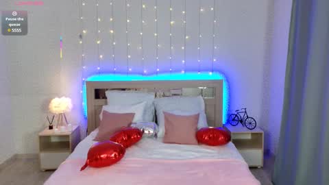 Snapshot of lesyahayes chatting on March 2025 03:56:01 PM Lesya online show from March 2025 03:56:01 PM