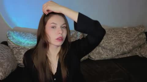 Snapshot of let_me_seee chatting on March 2026 08:37:01 PM Fiona online show from March 2026 08:37:01 PM