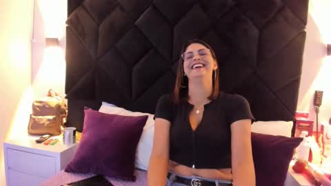 Snapshot of letiziia_sky chatting on February 2025 08:24:01 PM letiziia online show from February 2025 08:24:01 PM