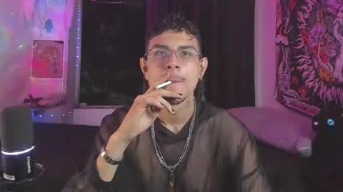 Snapshot of letrip__ chatting on January 2025 03:43:01 AM letrip online show from January 2025 03:43:01 AM