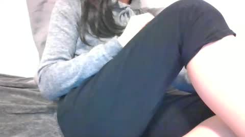 Snapshot of lets_play143 chatting on March 2025 04:52:02 AM lets_play143 online show from March 2025 04:52:02 AM