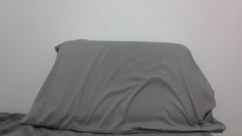 lets_play143 online show from April 2026 04:16:01 AM