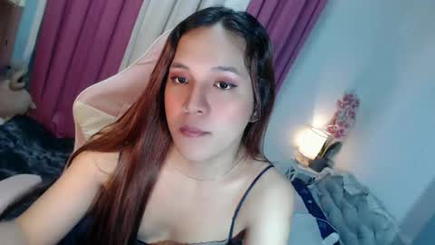 Snapshot of letsplaybaby_ chatting on March 2026 02:19:01 AM gene online show from March 2026 02:19:01 AM