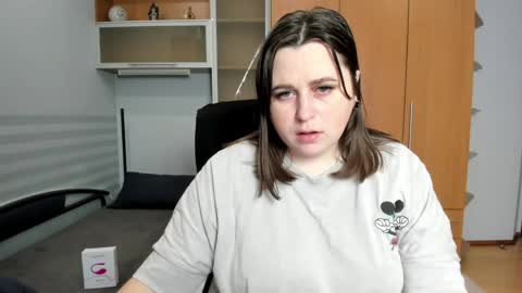 Naomi online show from May 2026 06:08:01 AM