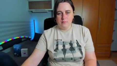 Naomi online show from June 2026 06:34:01 AM