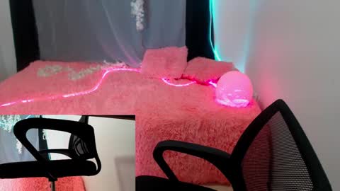 Snapshot of letzia77_ chatting on September 2025 02:38:01 PM letzia77_ online show from September 2025 02:38:01 PM