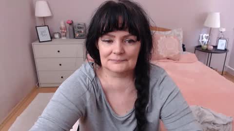 Mary online show from May 2026 12:32:02 PM