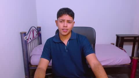 Snapshot of levii_7 chatting on September 2025 10:35:02 PM 0600AM-1200PM - online show from September 2025 10:35:02 PM