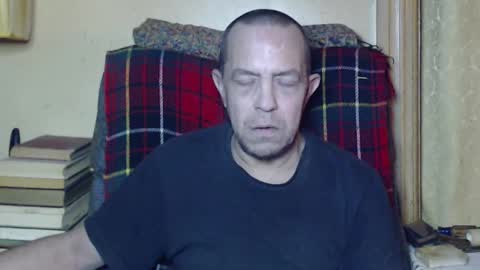 Snapshot of levon48 chatting on February 2025 01:15:02 AM levon48 online show from February 2025 01:15:02 AM