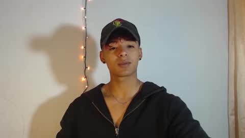 i  am lewis ly EDUARDO MEMDOZA15 online show from March 2026 02:01:01 PM