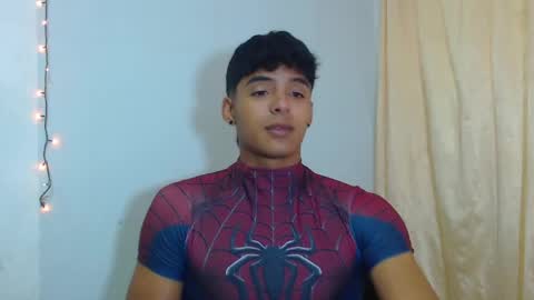 i  am lewis ly EDUARDO MEMDOZA15 online show from April 2026 02:01:02 PM