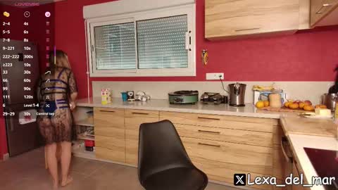 Snapshot of lexa_del_mar chatting on October 2025 06:44:01 AM Lexa del mar online show from October 2025 06:44:01 AM