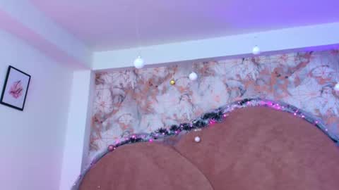 LexaDeRuso online show from December 2024 08:00:02 PM