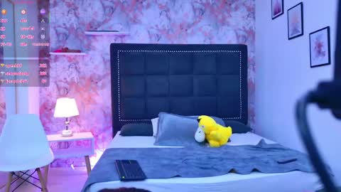 LexaDeRuso online show from April 2026 08:11:01 PM