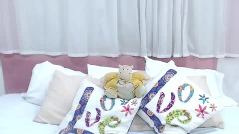 Snapshot of lexi_bloom chatting on January 2025 10:50:02 AM Gabrielle online show from January 2025 10:50:02 AM