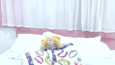 Snapshot of lexi_bloom chatting on February 2025 02:13:02 PM Gabrielle online show from February 2025 02:13:02 PM