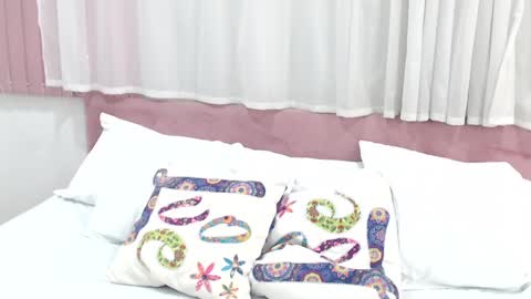 Snapshot of lexi_bloom chatting on February 2025 05:35:01 PM Gabrielle online show from February 2025 05:35:01 PM