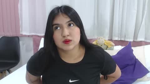 Snapshot of lexi_bloom chatting on February 2025 04:03:01 AM Gabrielle online show from February 2025 04:03:01 AM